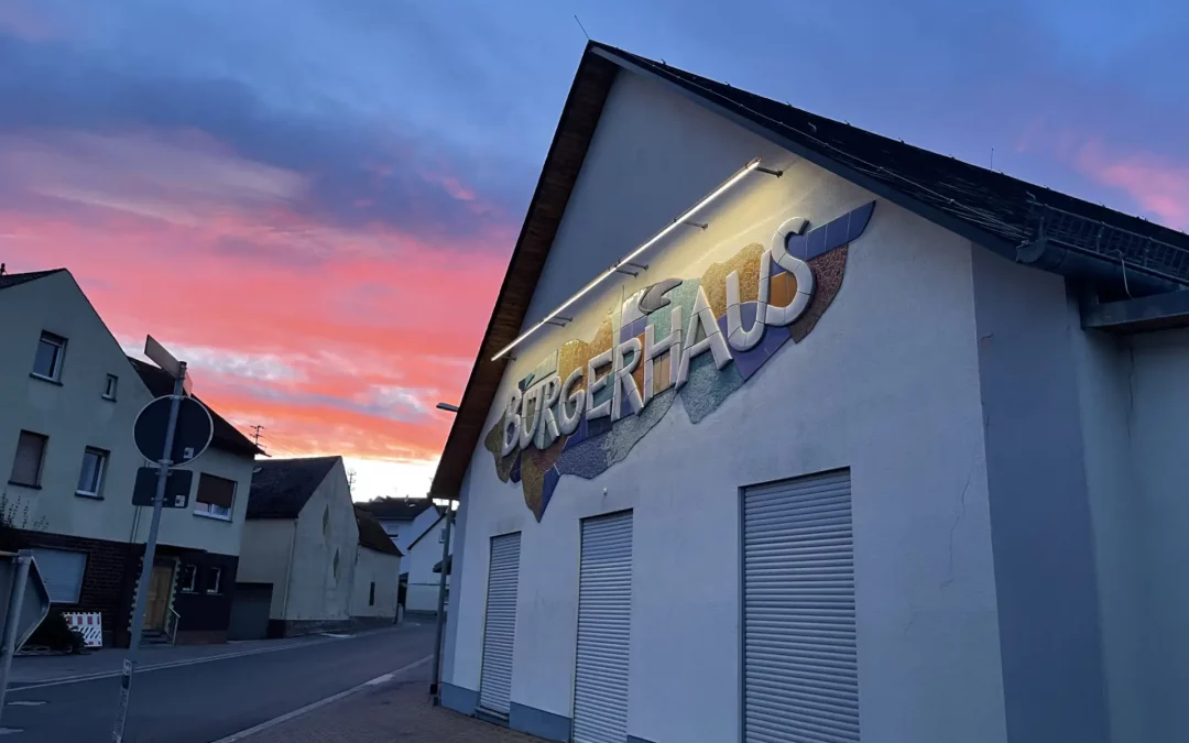 Erneuerung des Sockels am Bürgerhaus 