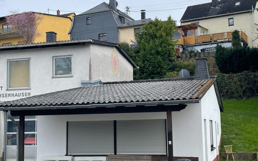 Neues Dach für den Mehrgenerationenraum/Jugendraum– Dank großzügiger Spende